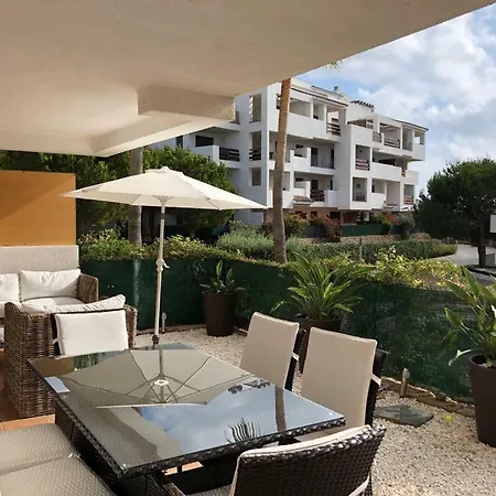 Residencial Alamar Apartment